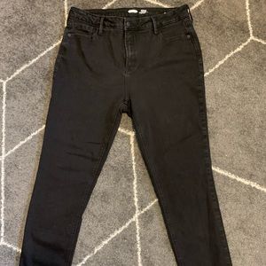 Old Navy 16 tall Rockstar mid rise Black skinny jeans